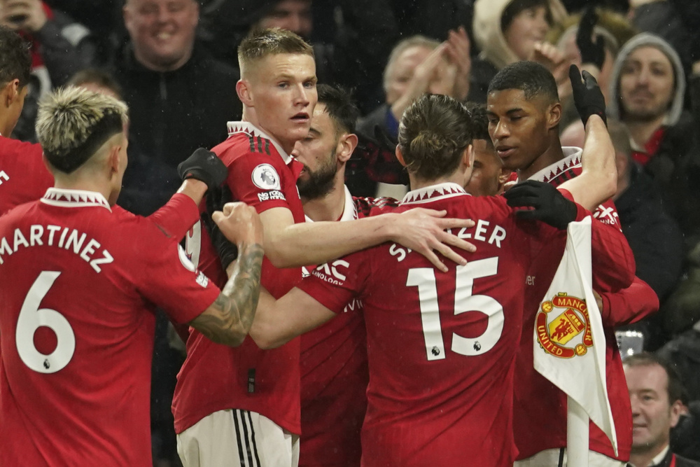 因素共同作 因素共同作